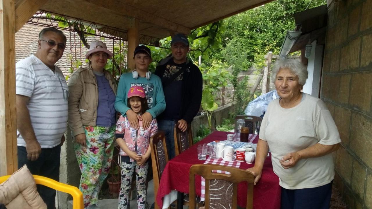 "Pivnica I Smestaj Jovanovic"- Rogljevacke Pivnice Rogljevo المظهر الخارجي الصورة