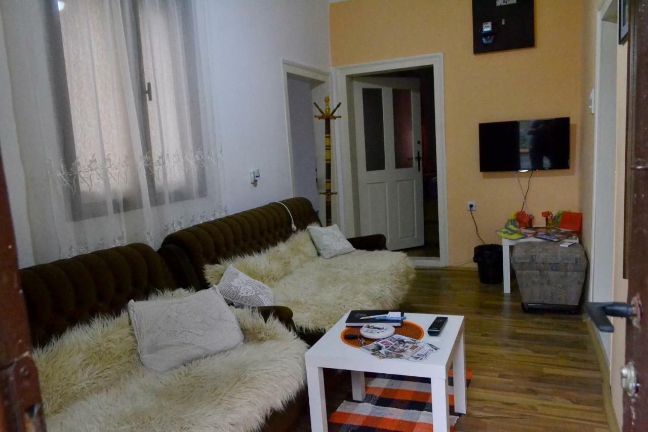 "Pivnica I Smestaj Jovanovic"- Rogljevacke Pivnice Rogljevo المظهر الخارجي الصورة