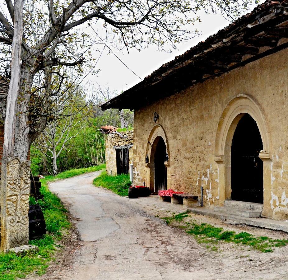 "Pivnica I Smestaj Jovanovic"- Rogljevacke Pivnice Rogljevo المظهر الخارجي الصورة
